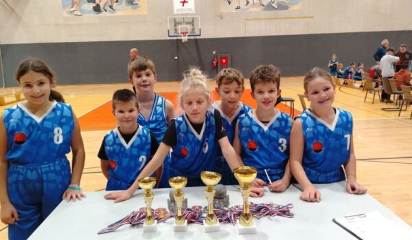 Porečki košarkaši na turniru Sv. Nikola i ligaškim utakmicama