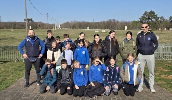 Dobar vikend za AK Maximvs: pehari na krosu i medalja na državnom prvenstvu