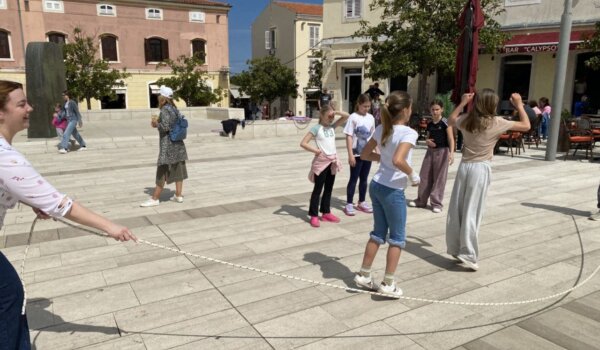 KREAkcija u Poreču okupila djecu na Trgu slobode