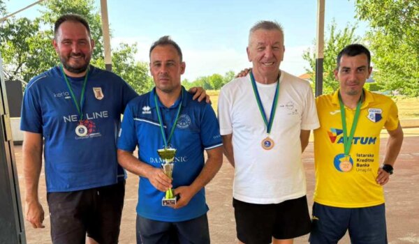 Boćar Montižane Davor Legović prvak Istre u bližanju i izbijanju u krug