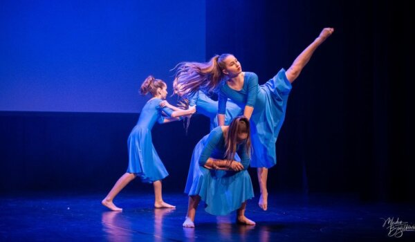 Plesni program u kazalištu povodom Dana Umjetničke škole Poreč