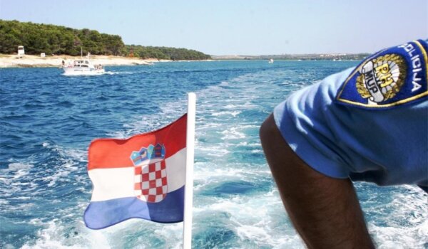 Pomorska policija sankcionirala 11 prekršaja na istarskoj obali