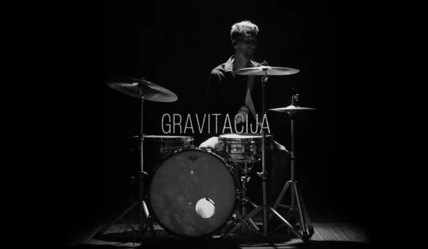 Petra Tripar i Danijel Damjanović lansirali prvi singl "Gravitacija"