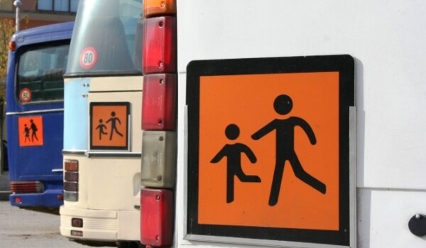 Grad Novigrad osigurao besplatan prijevoz srednjoškolcima u drugom polugodištu