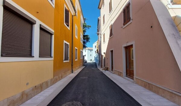 Novigrad: Dovršena ugradnja i rekonstrukcija komunalne infrastrukture u Ulici Kule