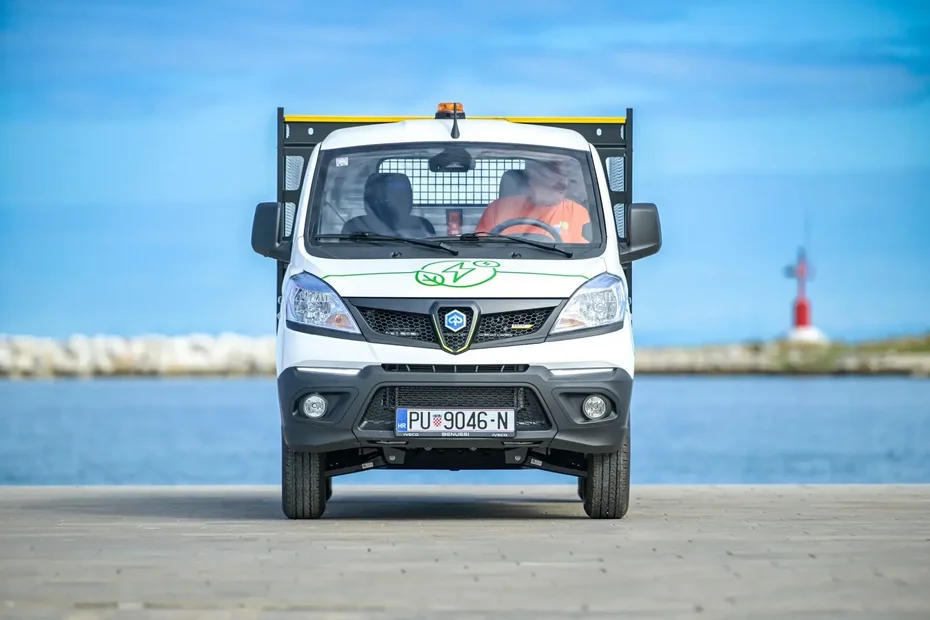 Novo električno vozilo