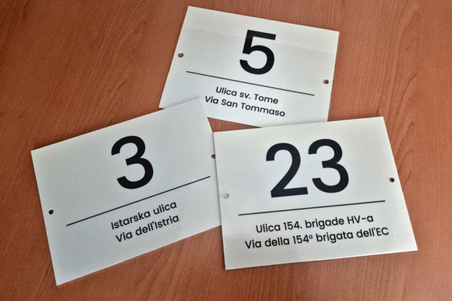 Dvojezični kućni brojevi