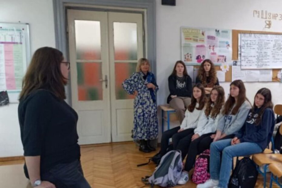 Čita(j)mo da ne oguglamo