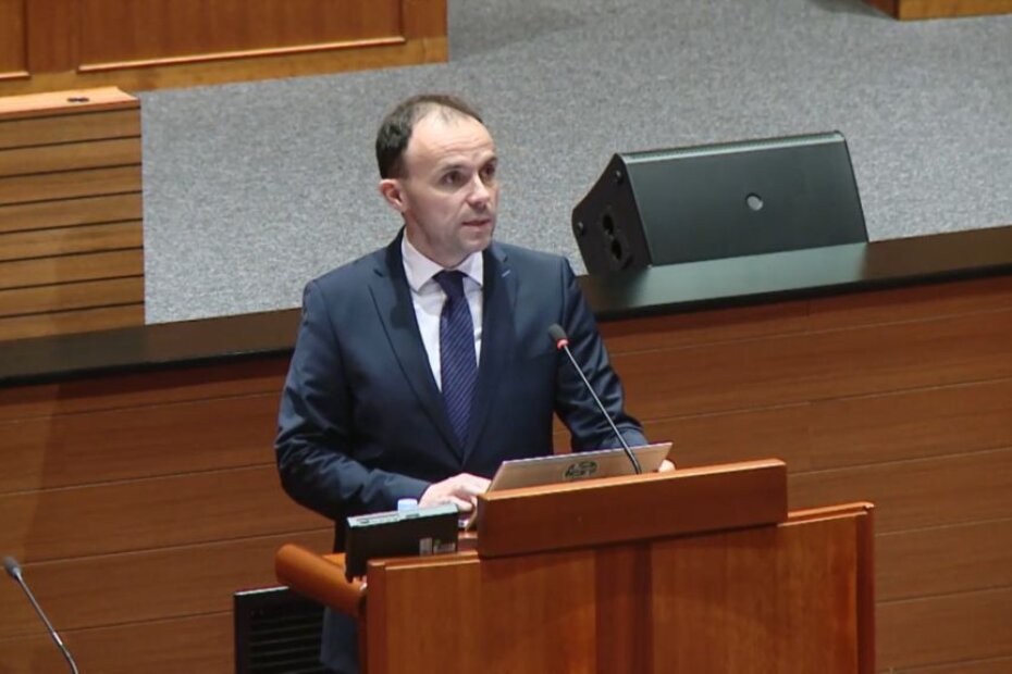 Loris Peršurić, Hrvatski sabor