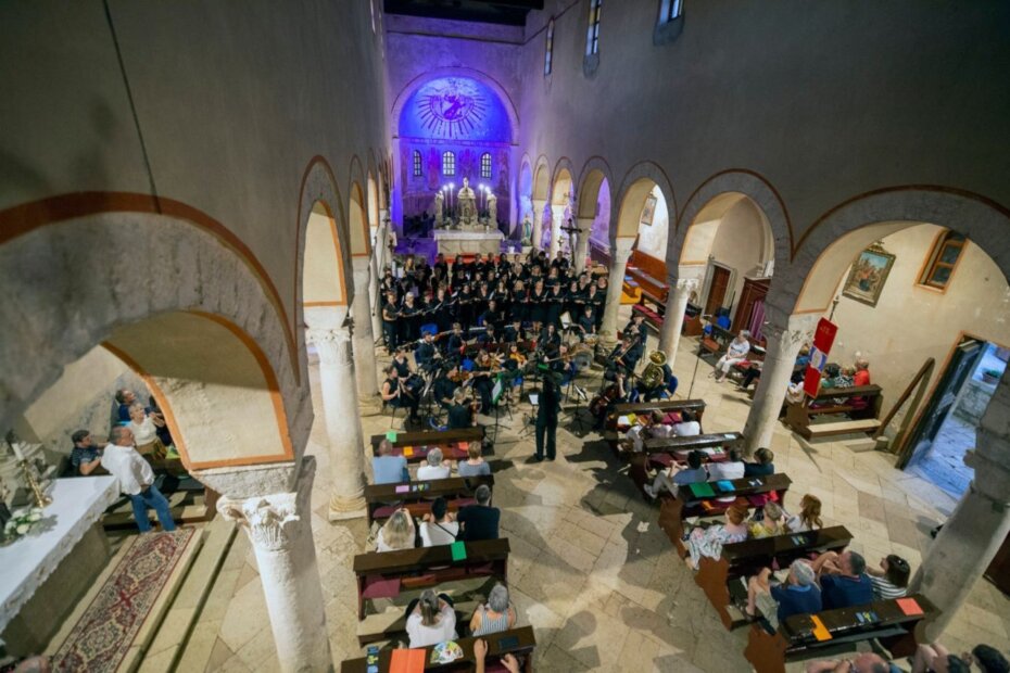 San ljetnih noći u Svetom Lovreču