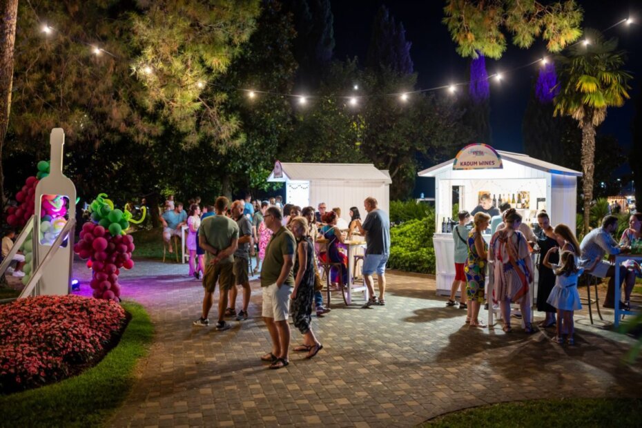 Summer Wine Park Festival