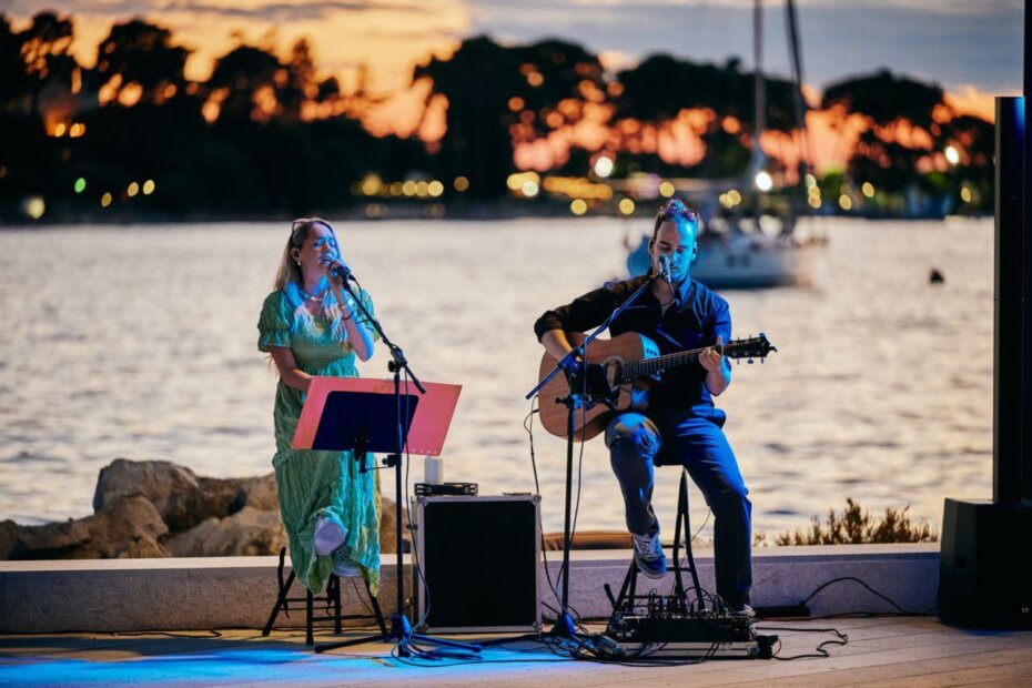 Sunset Vibes Poreč Art Fonix Duo