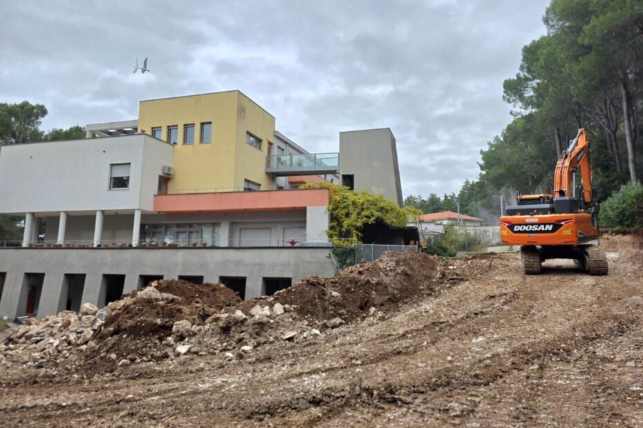 Proširenje Doma za starije