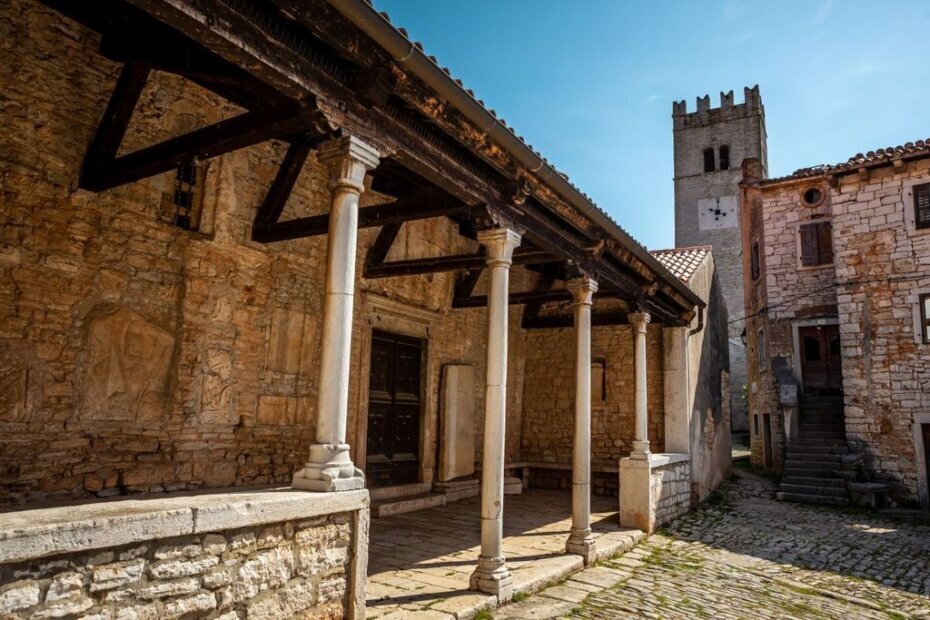 Sveti Lovreč - "Grad i spomenici"